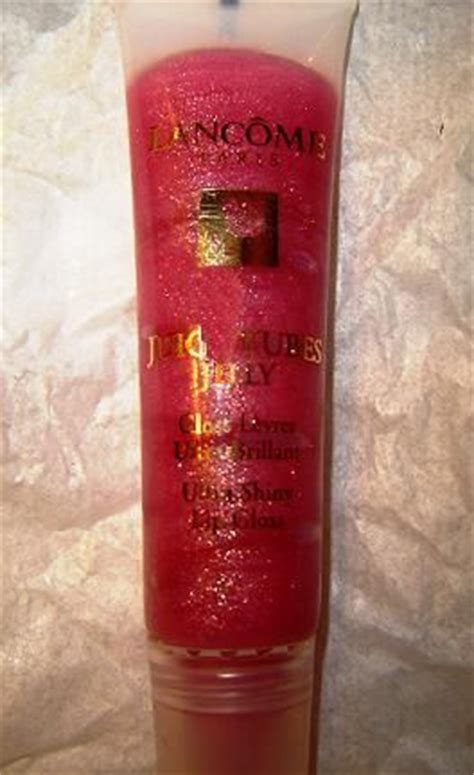 Transform your lips with the magic of Juicy Tubes Magic Spell